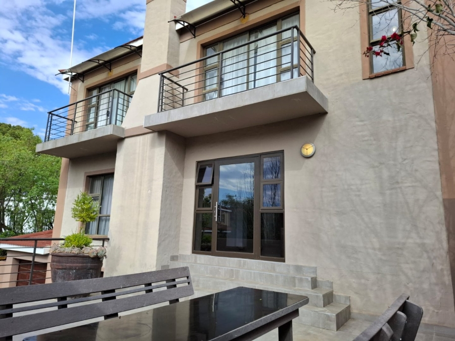 3 Bedroom Property for Sale in Heuwelsig Free State